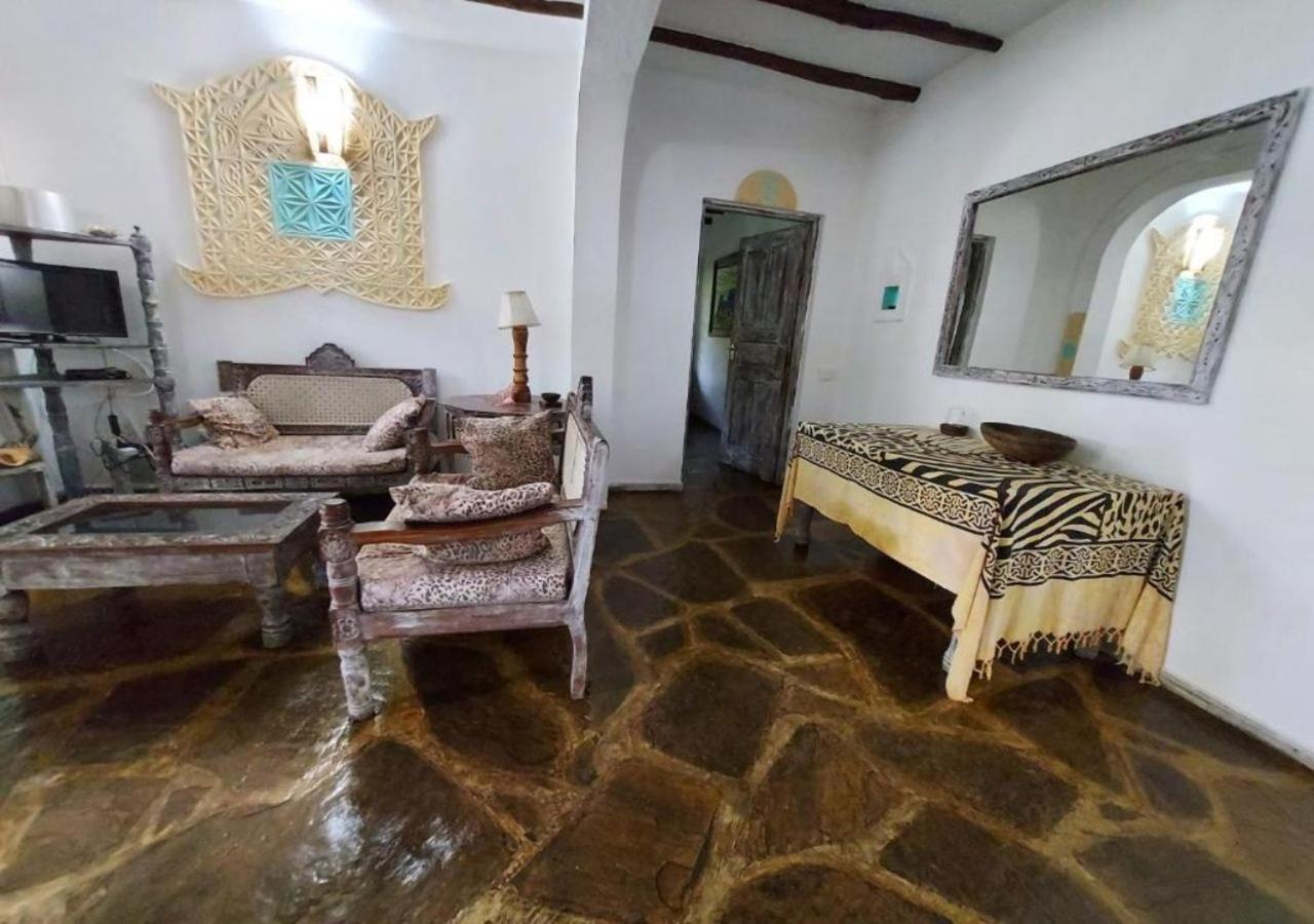 Marine Holiday House Malindi Dış mekan fotoğraf
